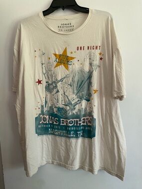 Jonas Brothers Nashville T-Shirt- Size 2XL